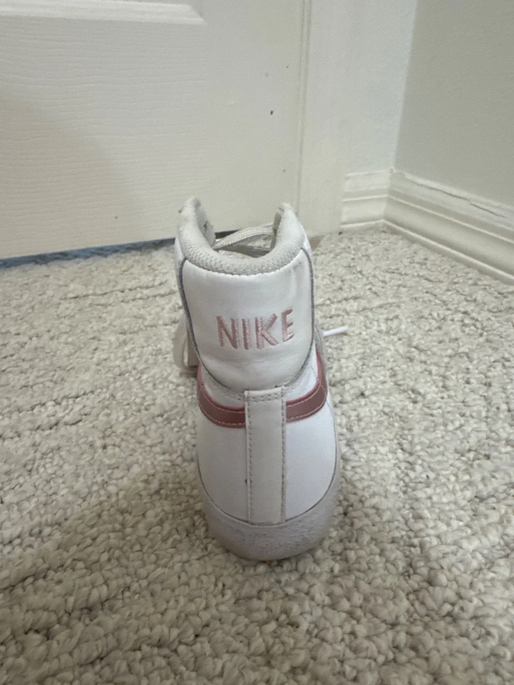 Nike mid rise sneakers